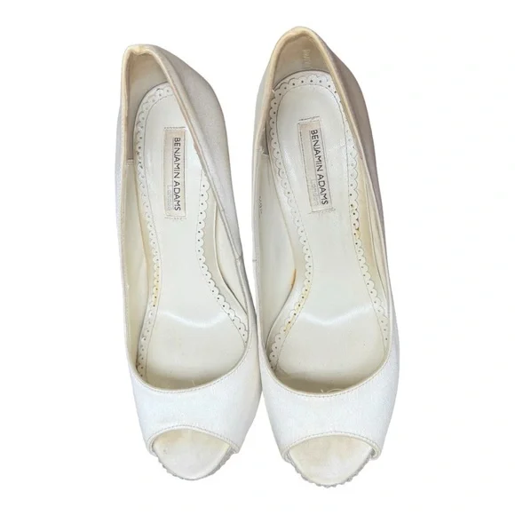 Benjamin Adams London IvorySize 36.5M